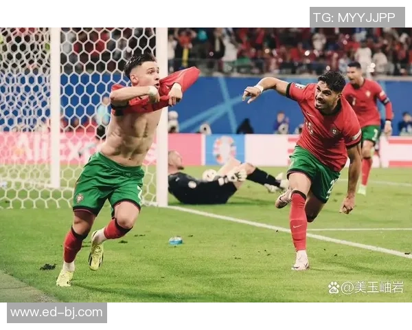 足球明星转战小联赛的背后原因与未来发展趋势探讨